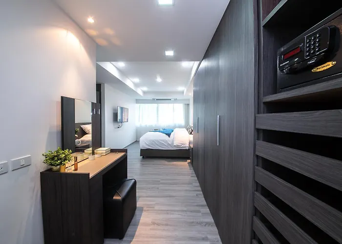 Hotel Civic Park Bangkok